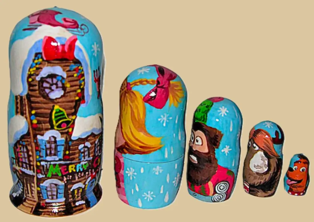 Christmas nesting doll - Image 3